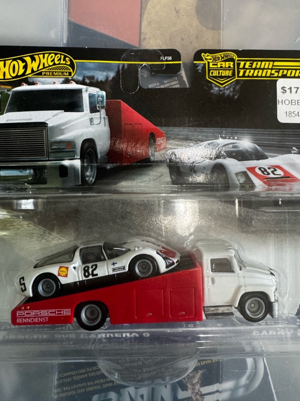 Team transport Porsche 906 with Transporter